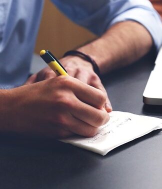 W czym można pisać strony internetowe?