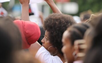 Co to znaczy prowizję?