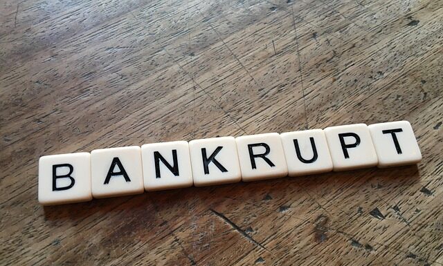 Czy bankowi Millennium grozi upadłość?