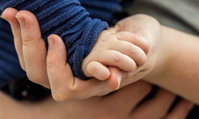 Jak zdalnie połączyć się z serwerem?